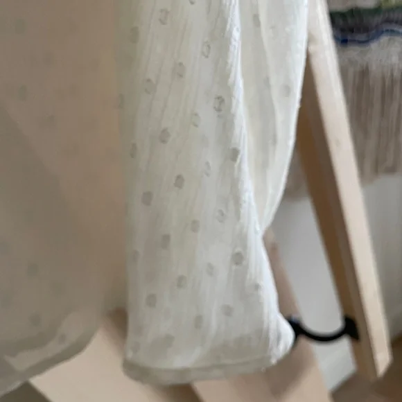 Zara Cream Ruffled Blouse - Picture 3 of 5